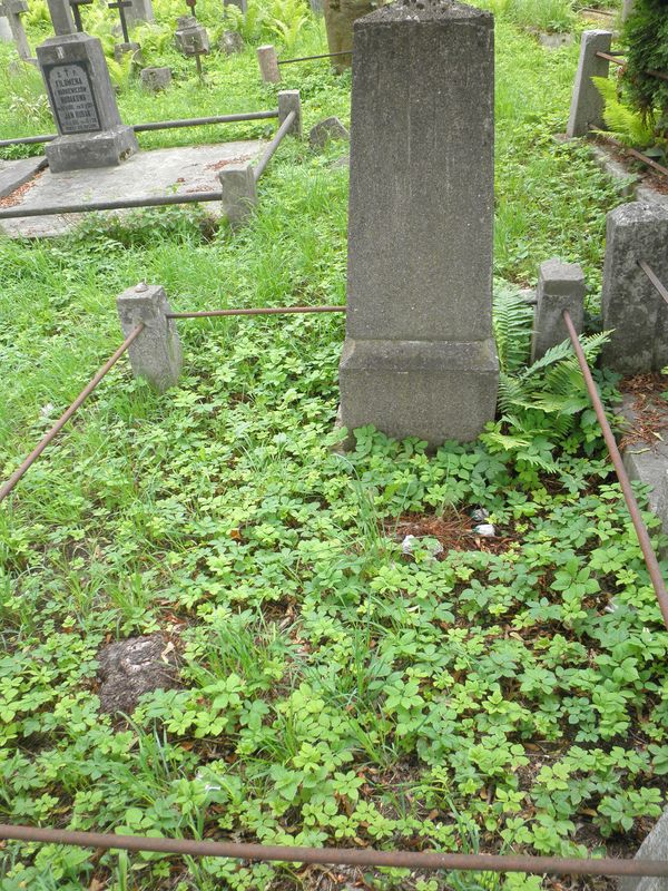 Tombstone of Rudaba Adalfa, Na Rossie cemetery in Vilnius, as of 2013