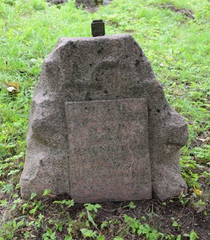 Nagrobek Aleksandra Wolskiego, cmentarz Na Rossie w Wilnie, stan z 2013