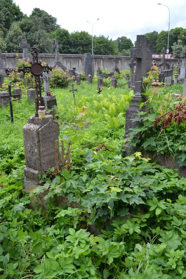 Tombstone of Valentina Czechak, Rossa cemetery in Vilnius, as of 2013