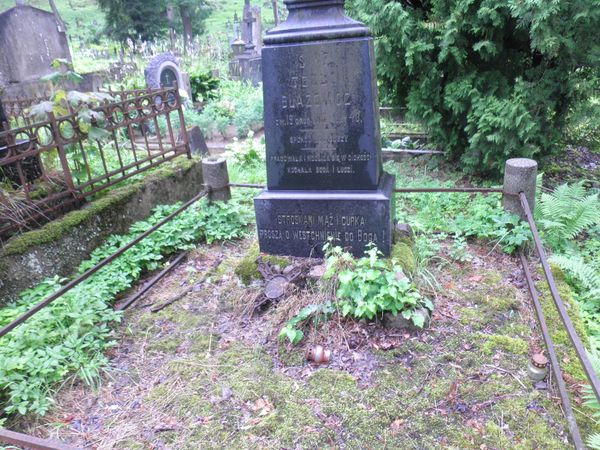 Tombstone of Tekla and Stanislaw Blazevich, Na Rossie cemetery in Vilnius, as of 2013
