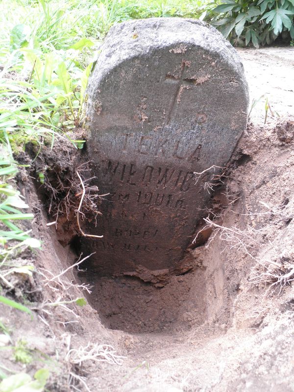 Tombstone of Tekla Wiłowid, Na Rossie cemetery in Vilnius, as of 2013