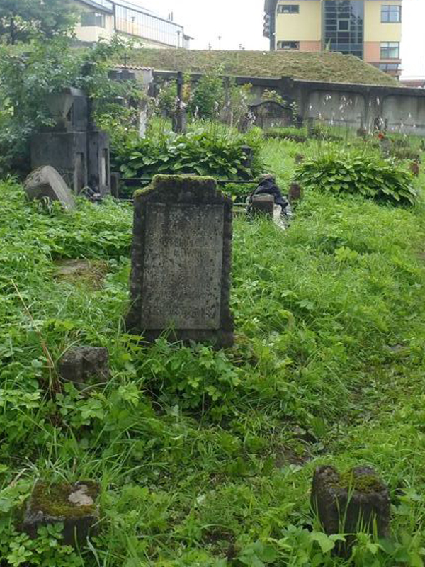 Tombstone of Waclaw Kutlan, Na Rossie cemetery in Vilnius, as of 2013