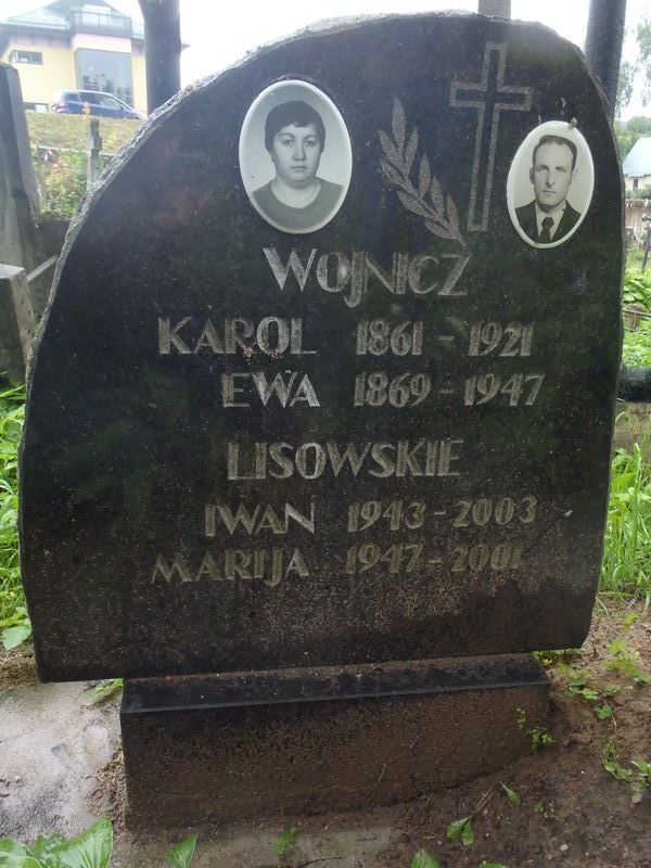 Tombstone of the Lisowski and Wojnicz families, Na Rossie cemetery in Vilnius, as of 2013