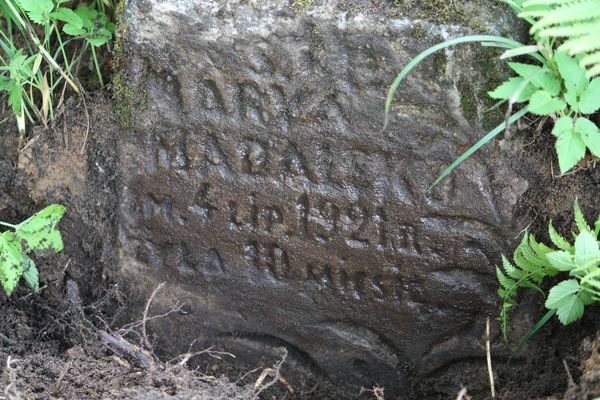 Tombstone of Maria Madaleko, Ross cemetery in Vilnius, as of 2013.