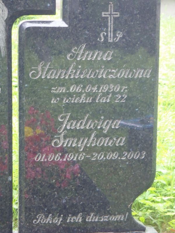 Inskrypcja na steli nagrobka Jadwigi Smyk i Anny Stankiewicz, cmentarz Na Rossie w Wilnie, stan z 2013
