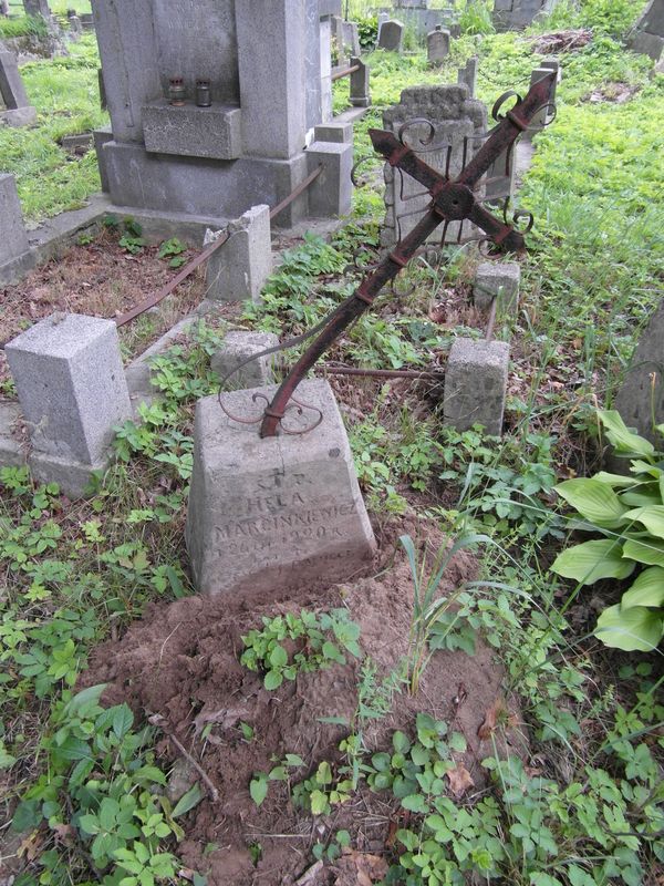 Tombstone of Helena Marcinkiewicz, Na Rossie cemetery in Vilnius, state of 2013