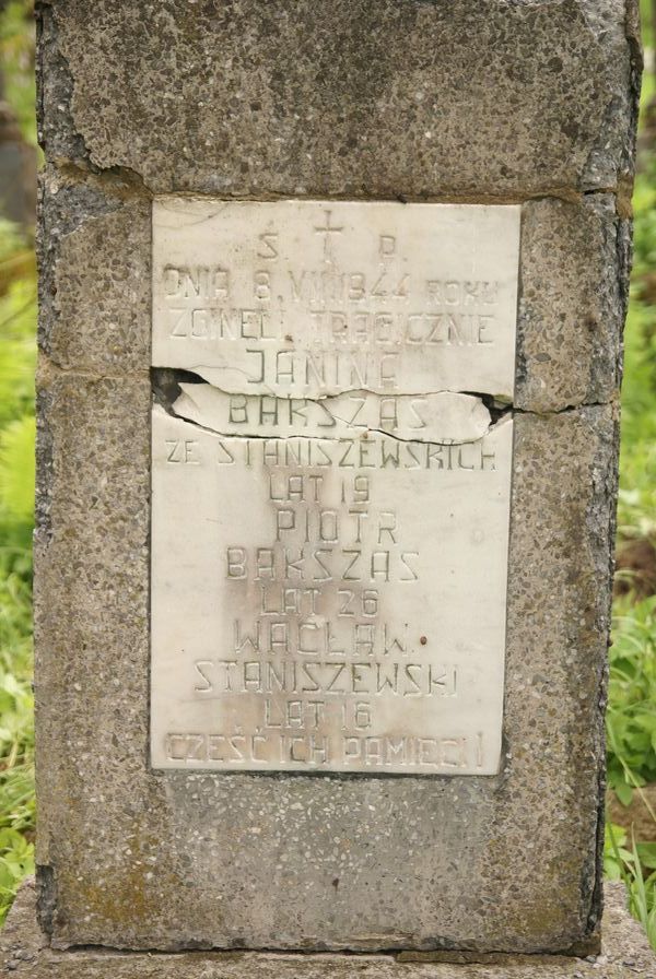 Inscription on the gravestone of the Bakshas family, Na Rossie cemetery in Vilnius, as of 2013
