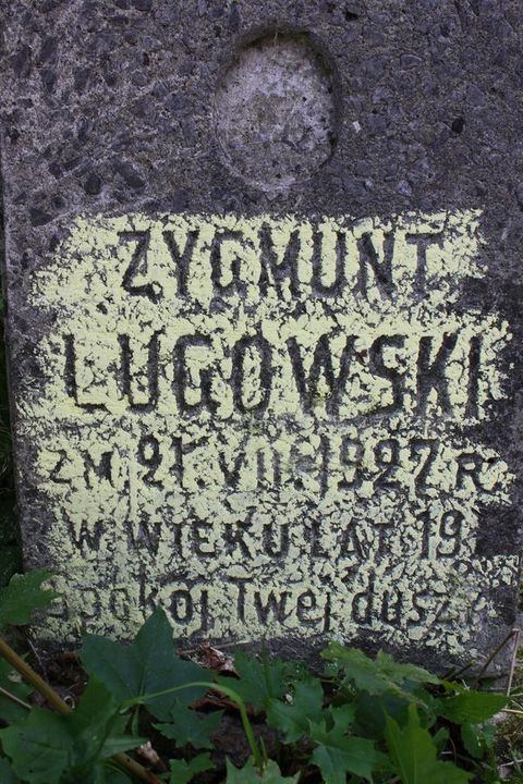 Fragment nagrobka Zygmunta Ługowskiego z cmentarza na Rossie w Wilnie, stan z 2013 r.