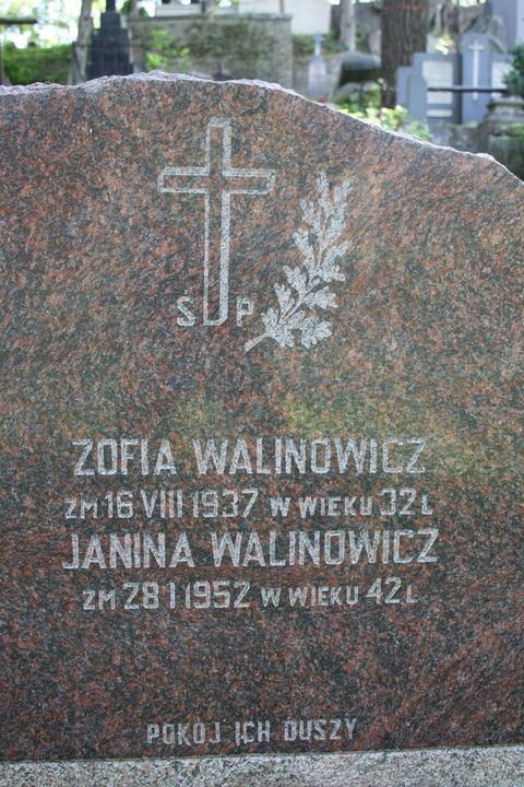 Fragment of the tombstone of Janina and Zofia Valinowicz from the Ross Cemetery in Vilnius, as of 2013.