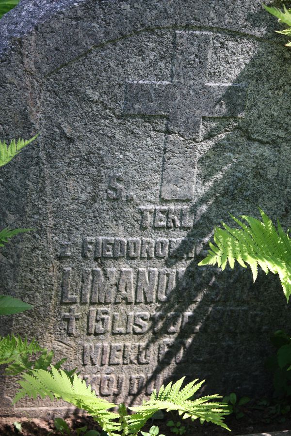 Fragment of Tekla Limanowska's tombstone, Na Rossa cemetery in Vilnius, as of 2014.