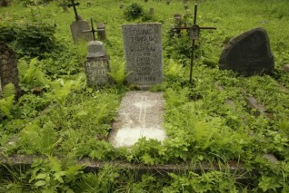 Nagrobek rodziny Tylunasów, cmentarz Na Rossie w Wilnie, stan z 2013