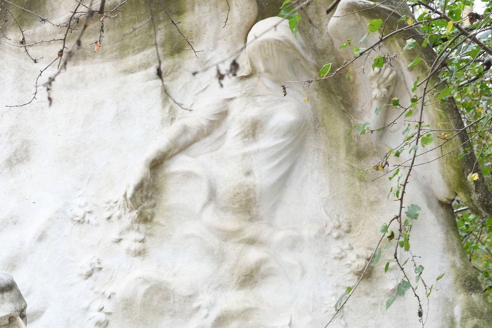 Photo showing Monument to Frederic Chopin in Park Monceau