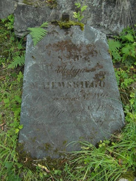 Tombstone of Mikolaj Majewski, Ross cemetery in Vilnius, as of 2013.