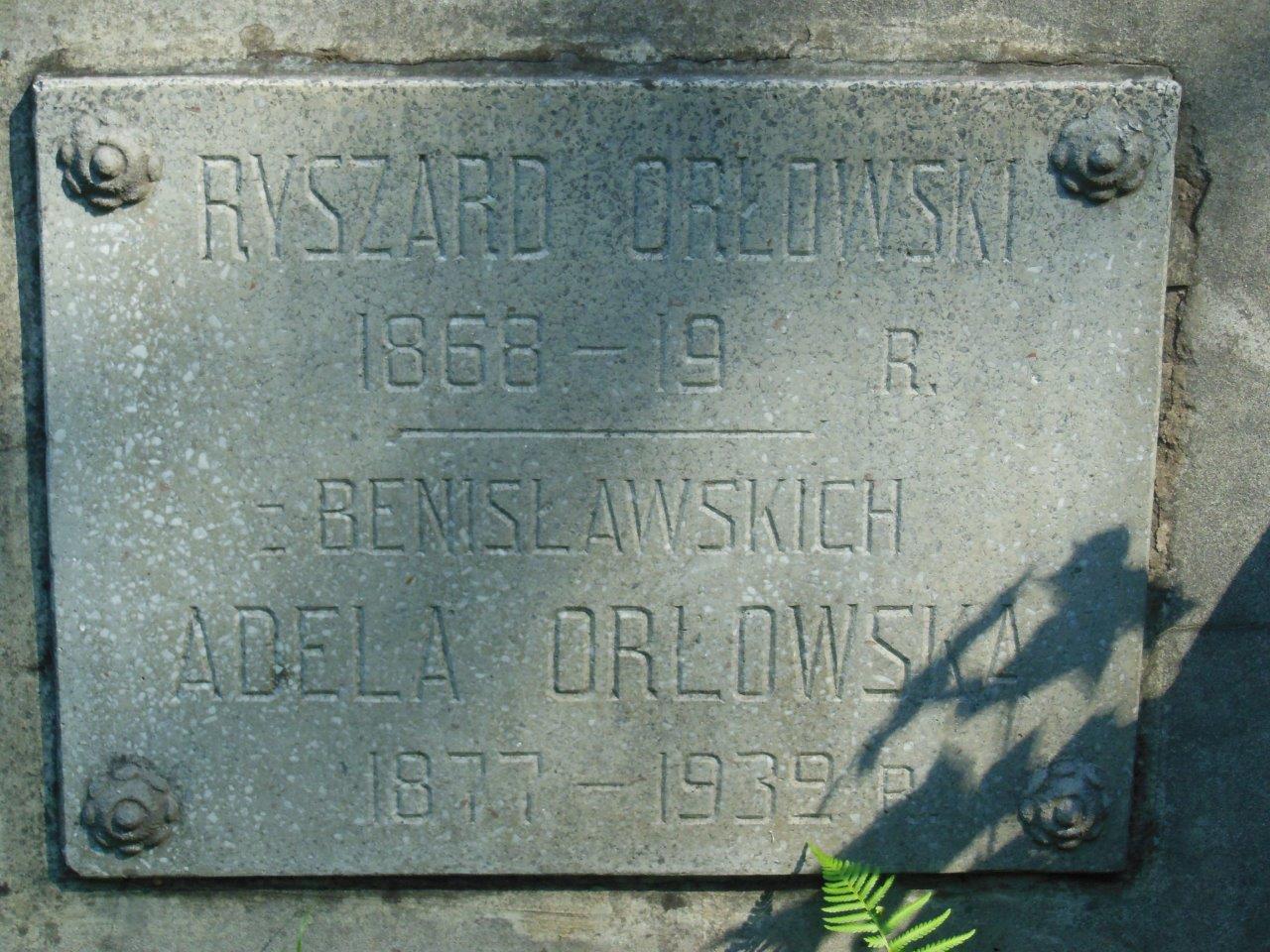 Fragment grobowca Adeli i Ryszarda Orłowskich z cmentarza na Rossie w Wilnie, stan z 2013 r.