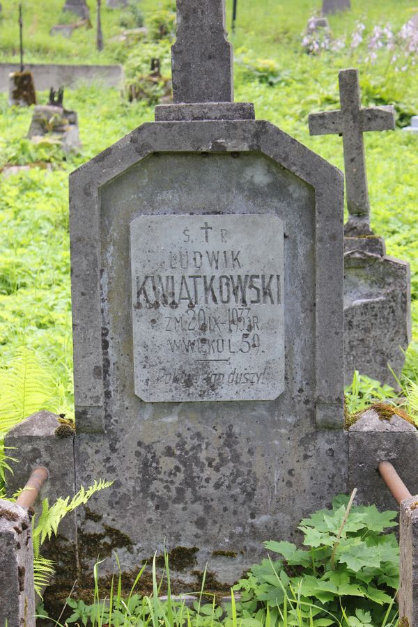 Tombstone of Ludwik Kwiatkowski, Na Rossie cemetery in Vilnius, as of 2013