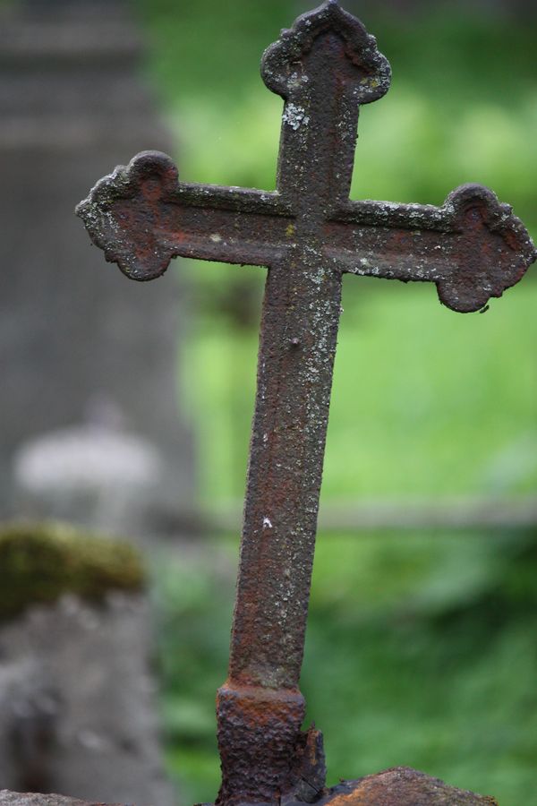 Fragment nagrobka Jana Czerniela, cmentarz Na Rossie w Wilnie, stan z 2014 r.