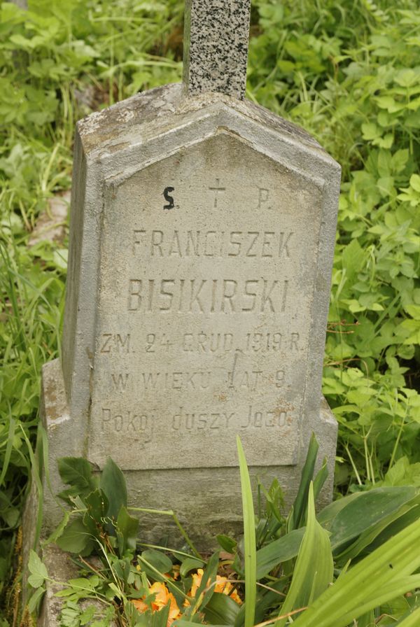 Inscription on the pedestal of Franciszek Bisikiński's tombstone, Na Rossie cemetery in Vilnius, as of 2013