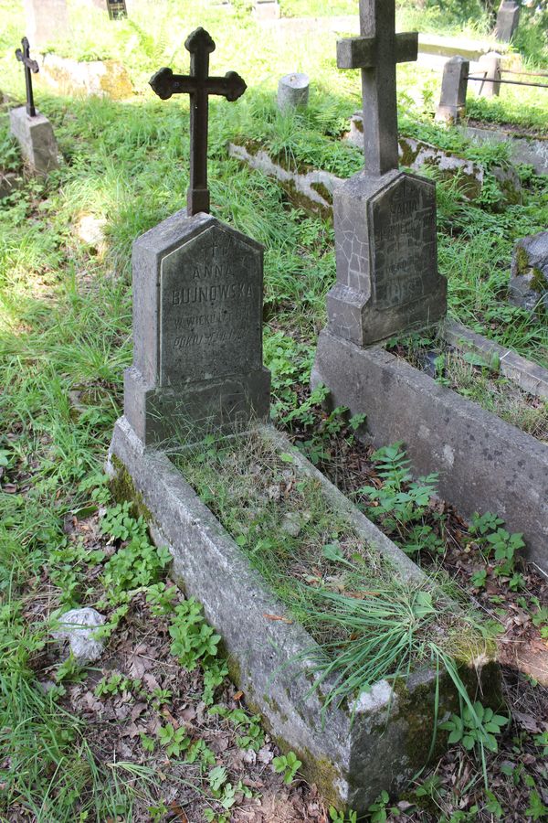 Tombstone of Anna Bujnowska, Rossa cemetery in Vilnius, as of 2013