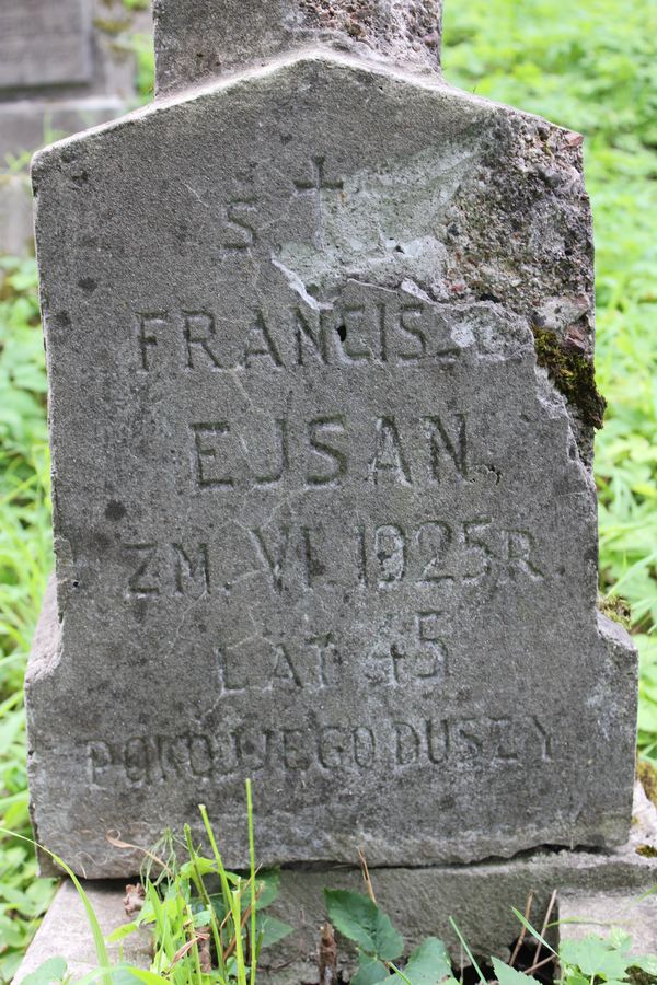 Fragment of Franciszek Ejsan's tombstone, Rossa cemetery in Vilnius, as of 2013