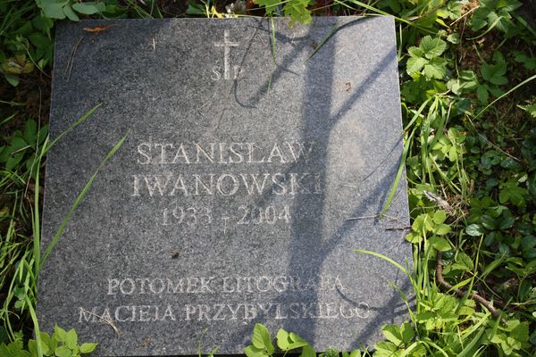 Inscription plaque from the gravestone of Maria Doboszynska and Stanislav Ivanovsky, Ross Cemetery in Vilnius, as of 2013.