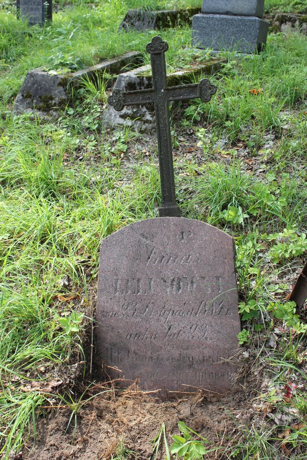 Tombstone of Anna Lelunov, Rossa cemetery in Vilnius, as of 2013