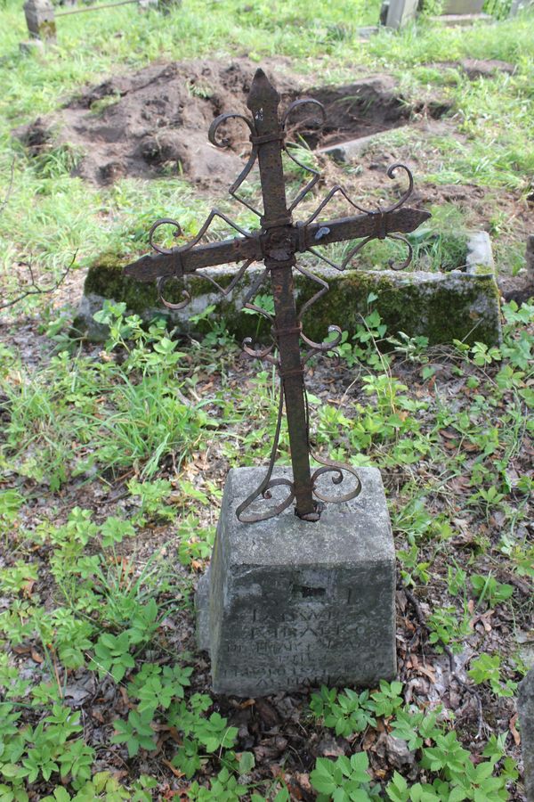 Tombstone of Jadwiga Kibałko, Rossa cemetery in Vilnius, as of 2013