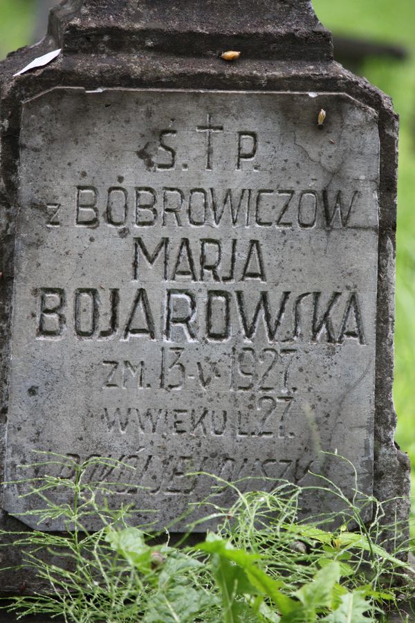 Fragment nagrobka Marii Bojarowskiej, cmentarz Na Rossie w Wilnie, stan z 2014 r.