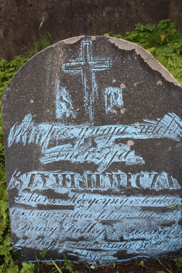 Inscription from the gravestone of Andrzej Szymkiewicz, Ross cemetery in Vilnius, as of 2013.