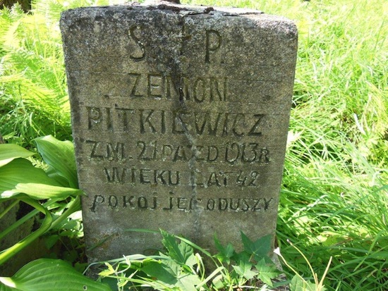 Inskrypcja nagrobka Zenona Pietkiewicza, cmentarz Na Rossie w Wilnie, stan z 2013
