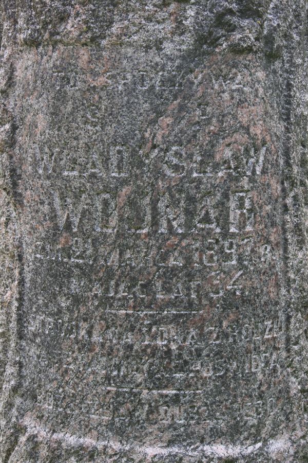 Inskrypcja z nagrobka Władysława Wojnara, cmentarz na Rossie w Wilnie, stan z 2013 r.