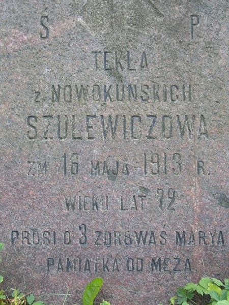 Tombstone of Tekla Szulewicz, Ross cemetery in Vilnius, as of 2013.