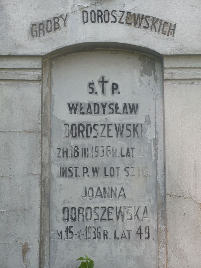 Fragment grobowca Joanny i Władysława Doroszewskich, cmentarz Na Rossie w Wilnie, stan z 2015 r.