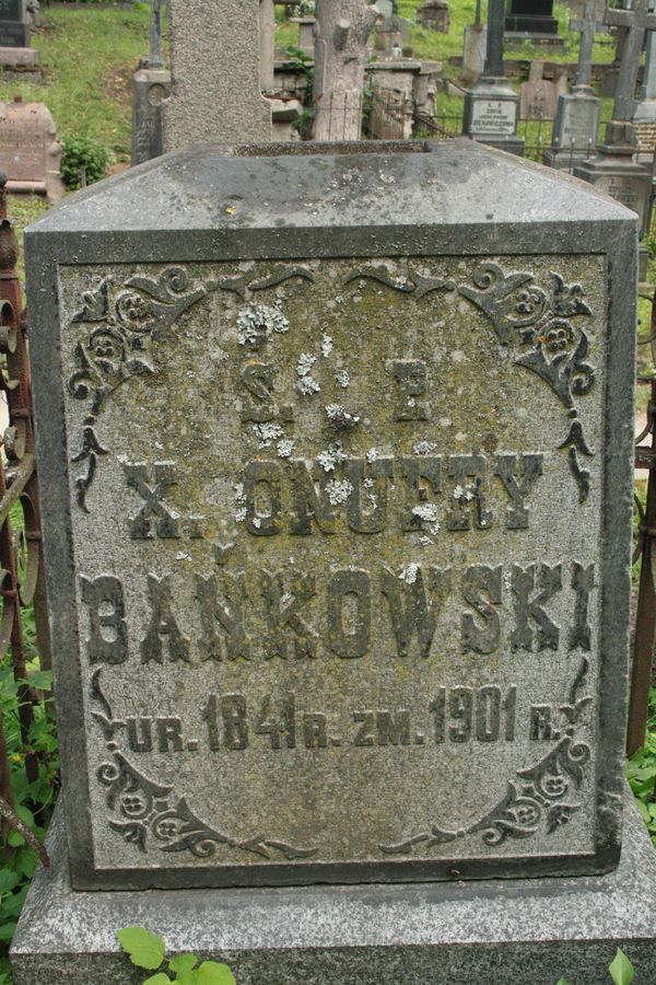 Inscription from the gravestone of Onufry Bańkowski, Ross cemetery in Vilnius, as of 2013.