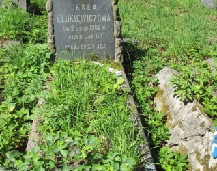Nagrobek Tekli Klukiewicz z cmentarza na Rossie w Wilnie, stan z 2014 r.