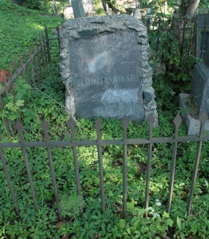 Nagrobek Józefa Młodzianowskiego z cmentarza na Rossie w Wilnie, stan z 2013 r.