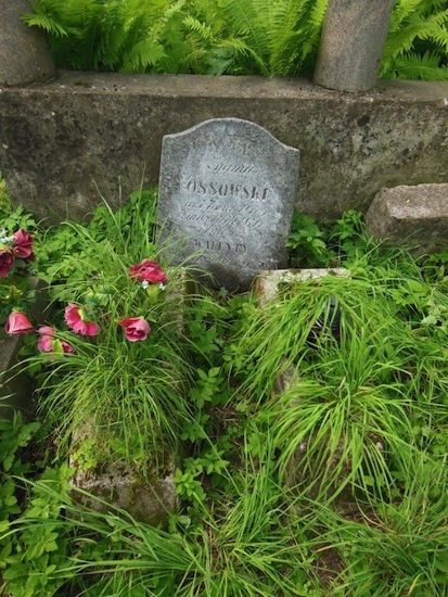 Tombstone of Valentin and Zygmunt Ossowski, Na Rossie cemetery in Vilnius, as of 2013