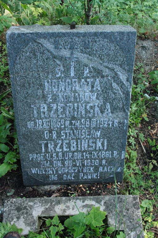 Fragment of the tombstone of Honorata and Stanislaw Trzebinski from the Ross Cemetery in Vilnius, as of 2013.