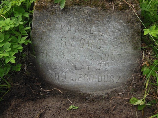 Inscription on the gravestone of Karol Szorc, Na Rossie cemetery in Vilnius, as of 2013