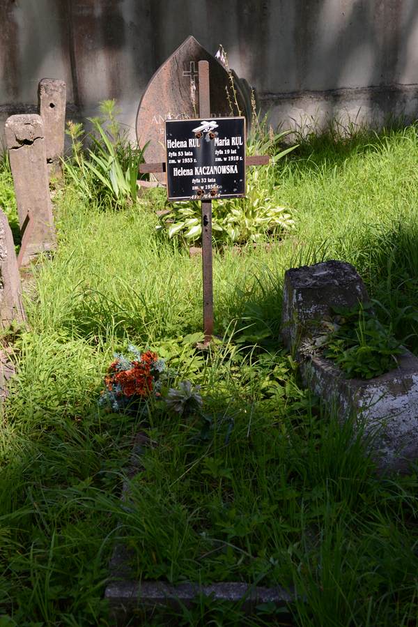 Tombstone of Helena Kaczanowska, Helena and Maria Rul, Ross cemetery, as of 2013