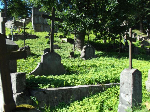 Grobowiec rodziny Kurpisów, cmentarz Na Rossie w Wilnie, stan z 2013 roku