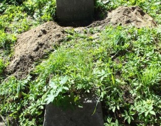 Nagrobek Antoniny Kozłowskiej, cmentarz Na Rossie w Wilnie, stan z 2012 i 2013 roku