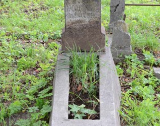 Nagrobek Józefa Popłońskiego, cmentarz na Rossie, stan z 2013 roku