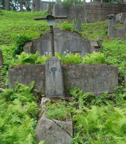 Nagrobek Józefy Jerockiej z cmentarza na Rossie w Wilnie, stan z 2013 roku