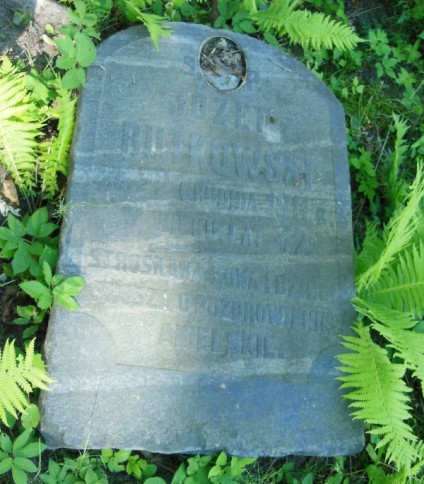 Nagrobek Józefa Rutkowskiego z cmentarza na Rossie w Wilnie, stan z 2014 roku