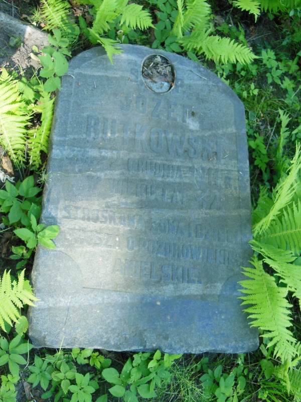 Tombstone of Jozef Rutkowski from the Rossa cemetery in Vilnius, as of 2014