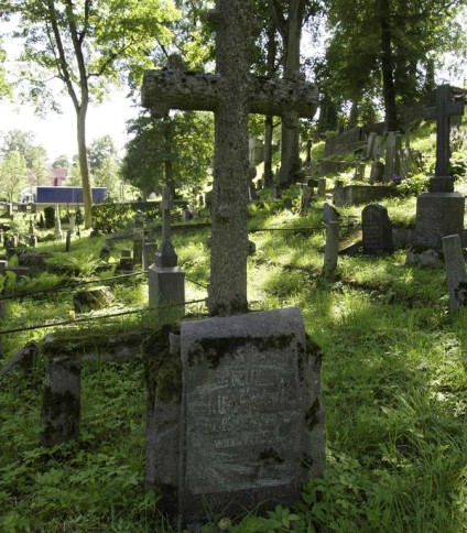 Nagrobek Feliksa Rutkowskiego, cmentarz na Rossie w Wilnie, stan z 2013