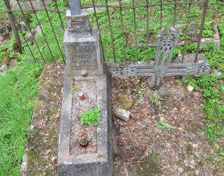 Nagrobek Antoniego Wilklisza, cmentarz na Rossie w Wilnie, stan z 2013 r.