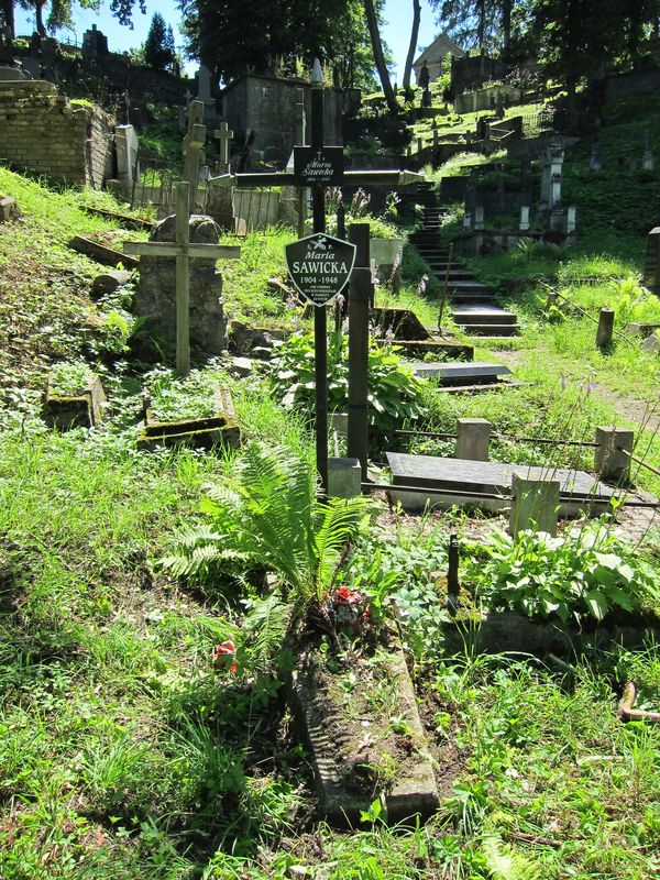 Maria Sawicka's tombstone, Ross cemetery in Vilnius, as of 2013.