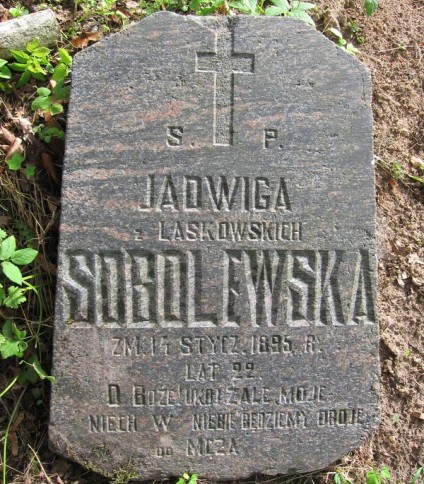 Nagrobek Jadwigi Sobolewskiej, cmentarz na Rossie w Wilnie, stan z 2013 r.