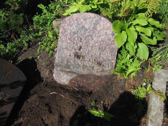 Tombstone of Ewa Zienowicz, Na Rossie cemetery in Vilnius, as of 2013